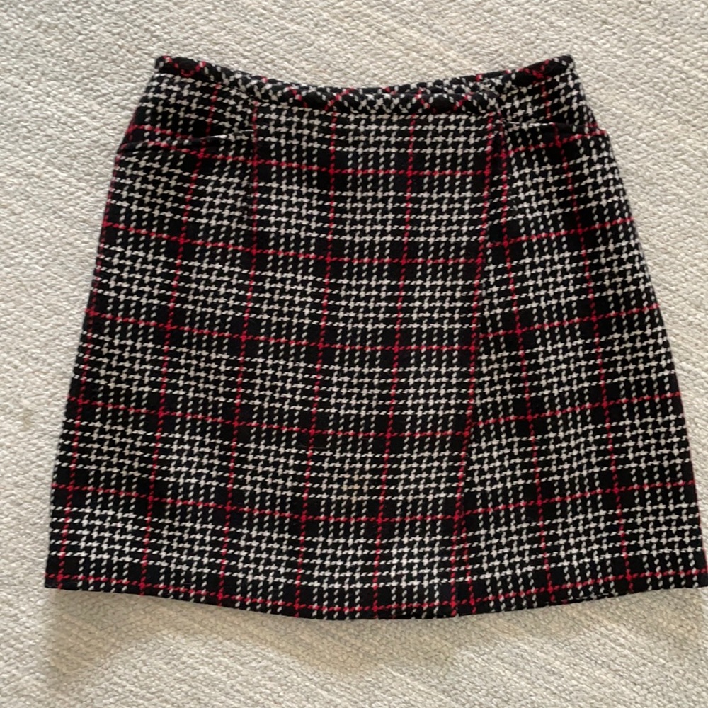 Anne Klein A Line plaid wool skirt